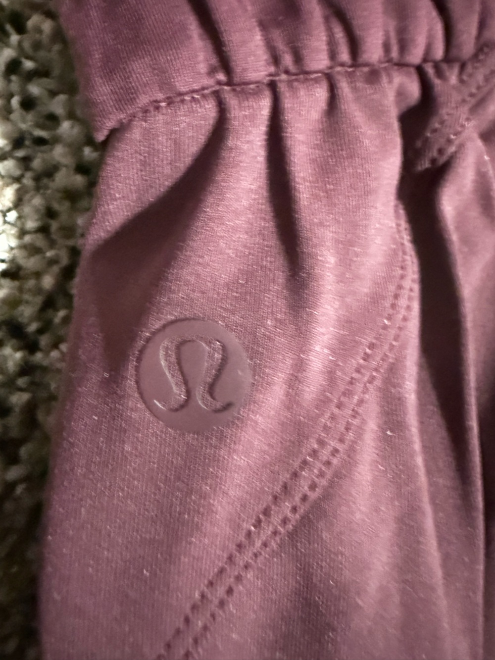 lululemon athletica Women's Burgundy Drawstring Joggers - Picture 3 of 4